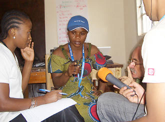 07.2010 DW-AKADEMIE Medienentwicklung Afrika Kongo Friedensjournalismus 3